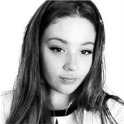 siempre he dado clases particulares , tengo 23 año y tengo ADE, idiomas y responsable